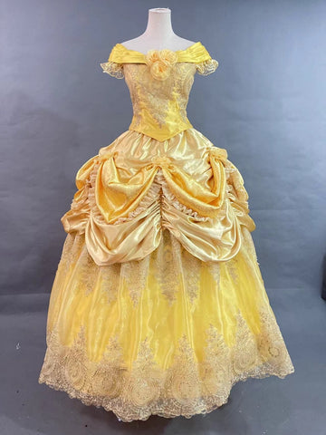 Belle costume